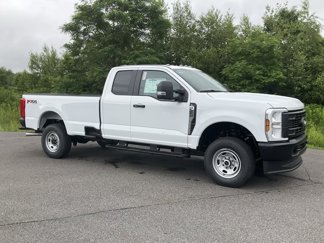 New 2025 Ford F250 XL image 1