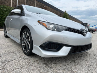 Used 2017 Toyota Corolla iM image 1