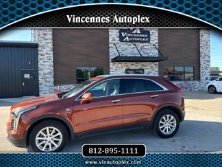 Used 2021 Cadillac XT4 Luxury w/ Cold Weather Package image 1