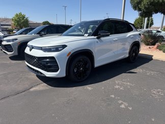 New 2025 Volkswagen Tiguan SE R-Line image 1