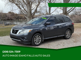Used 2014 Nissan Pathfinder SV w/ Cargo Package image 1