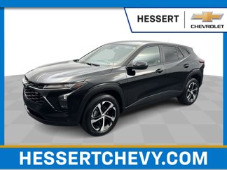 Used 2025 Chevrolet Trax RS w/ Driver Confidence Package image 1