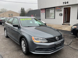 Used 2016 Volkswagen Jetta S image 1