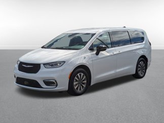 New 2025 Chrysler Pacifica Select image 1