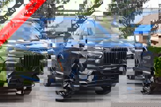 Used 2024 BMW X7 xDrive40i image 1