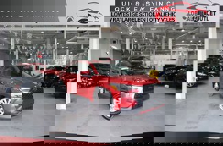 Used 2024 Toyota Corolla Cross LE w/ Moonroof Package image 1