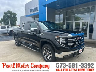 New 2025 GMC Sierra 1500 SLT w/ SLT Premium Plus Package image 1