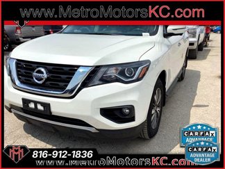 Used 2017 Nissan Pathfinder SL w/ SL Tech Package image 1