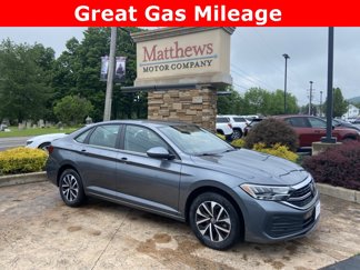 Used 2024 Volkswagen Jetta S image 1