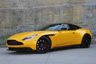 Used 2018 Aston Martin DB11 V12 image 1