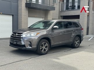 Used 2019 Toyota Highlander Plus image 1