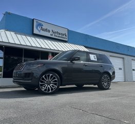 Used 2019 Land Rover Range Rover Supercharged image 1