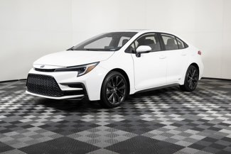 Used 2023 Toyota Corolla SE w/ SE Package image 1