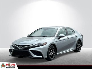 Used 2023 Toyota Camry SE image 1