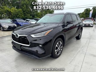 Used 2021 Toyota Highlander XLE image 1
