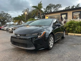 Used 2021 Toyota Corolla LE image 1