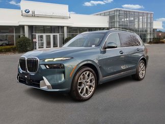 Used 2025 BMW X7 xDrive40i w/ Executive Package image 1