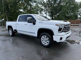 Used 2025 Chevrolet Silverado 2500 High Country w/ Technology Package image 1