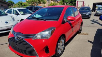 Used 2015 Toyota Yaris L image 1