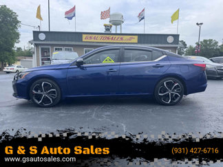 Used 2023 Nissan Altima 2.5 SR w/ SR Premium Package image 1