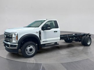 New 2025 Ford F450 2WD Regular Cab Super Duty image 1
