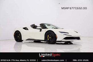 Used 2024 Ferrari SF90 Spider image 1