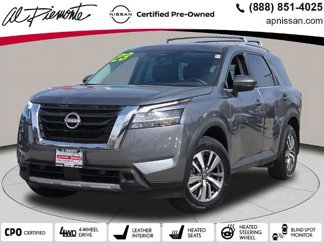 Certified 2023 Nissan Pathfinder SL image 1