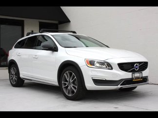 Used 2015 Volvo V60 T5 Cross Country Platinum image 1