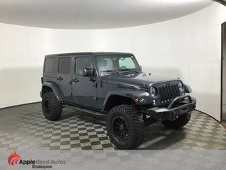 Used 2016 Jeep Wrangler Unlimited Sahara w/ Connectivity Group image 1