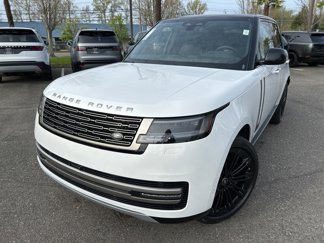 New 2025 Land Rover Range Rover SE image 1