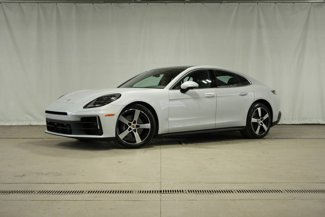 New 2025 Porsche Panamera 4 image 1