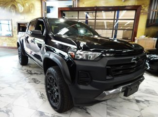 Used 2025 Chevrolet Colorado Trail Boss image 1
