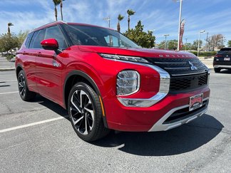 New 2025 Mitsubishi Outlander SEL image 1
