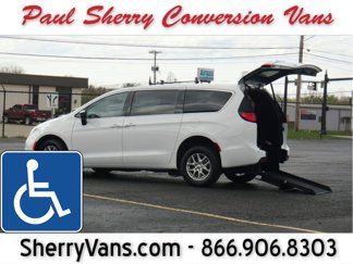 New 2025 Chrysler Voyager LX image 1