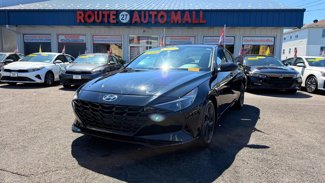 Used 2023 Hyundai Elantra SEL image 1