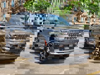 Used 2022 Jeep Grand Cherokee Summit image 1