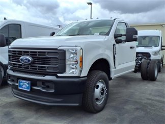 New 2025 Ford F350 XL image 1