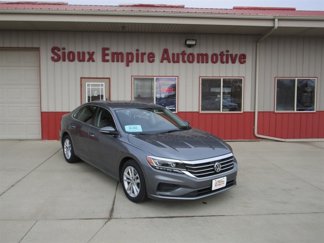 Used 2020 Volkswagen Passat 2.0T SE image 1