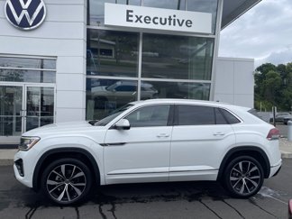 New 2025 Volkswagen Atlas Cross Sport SEL Premium R-Line image 1