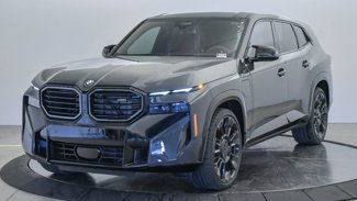 New 2025 BMW XM image 1