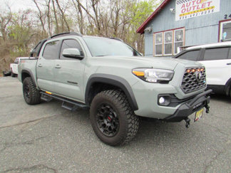 Used 2023 Toyota Tacoma TRD Off-Road image 1