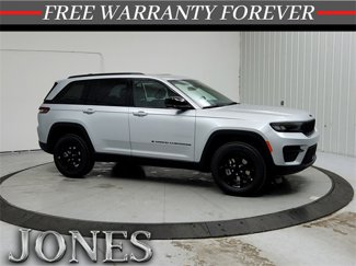 New 2025 Jeep Grand Cherokee Altitude image 1