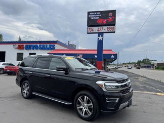 Used 2023 Ford Expedition Limited image 1