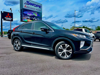 Used 2020 Mitsubishi Eclipse Cross SE image 1