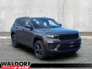 New 2025 Jeep Grand Cherokee Altitude image 1