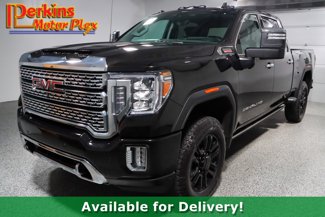 Used 2023 GMC Sierra 2500 Denali w/ Denali Black Diamond Edition image 1