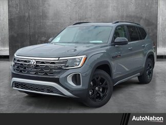 New 2025 Volkswagen Atlas Peak Edition SE image 1