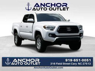 Used 2020 Toyota Tacoma SR5 image 1
