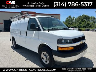 Used 2022 Chevrolet Express 3500 w/ Driver Convenience Package image 1