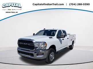New 2024 RAM 3500 Tradesman w/ Chrome Appearance Group image 1